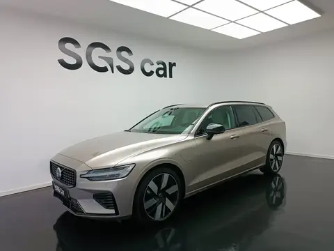 Volvo  V60 2024