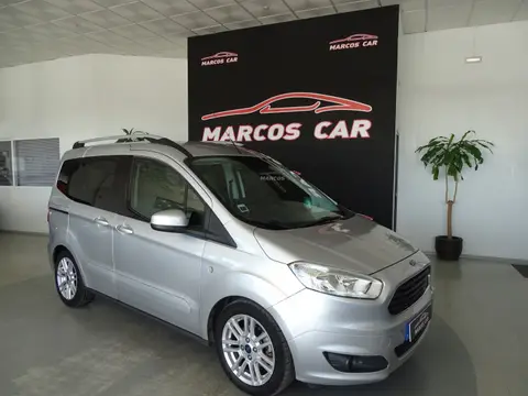 Ford Tourneo Courier 2016