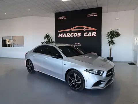 Mercedes-Benz A 250 Limousine